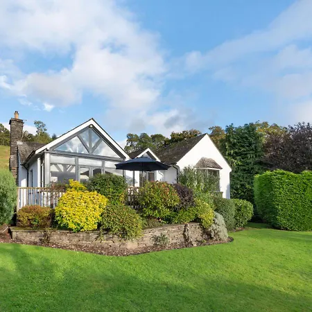 Holly Nook Holiday home *